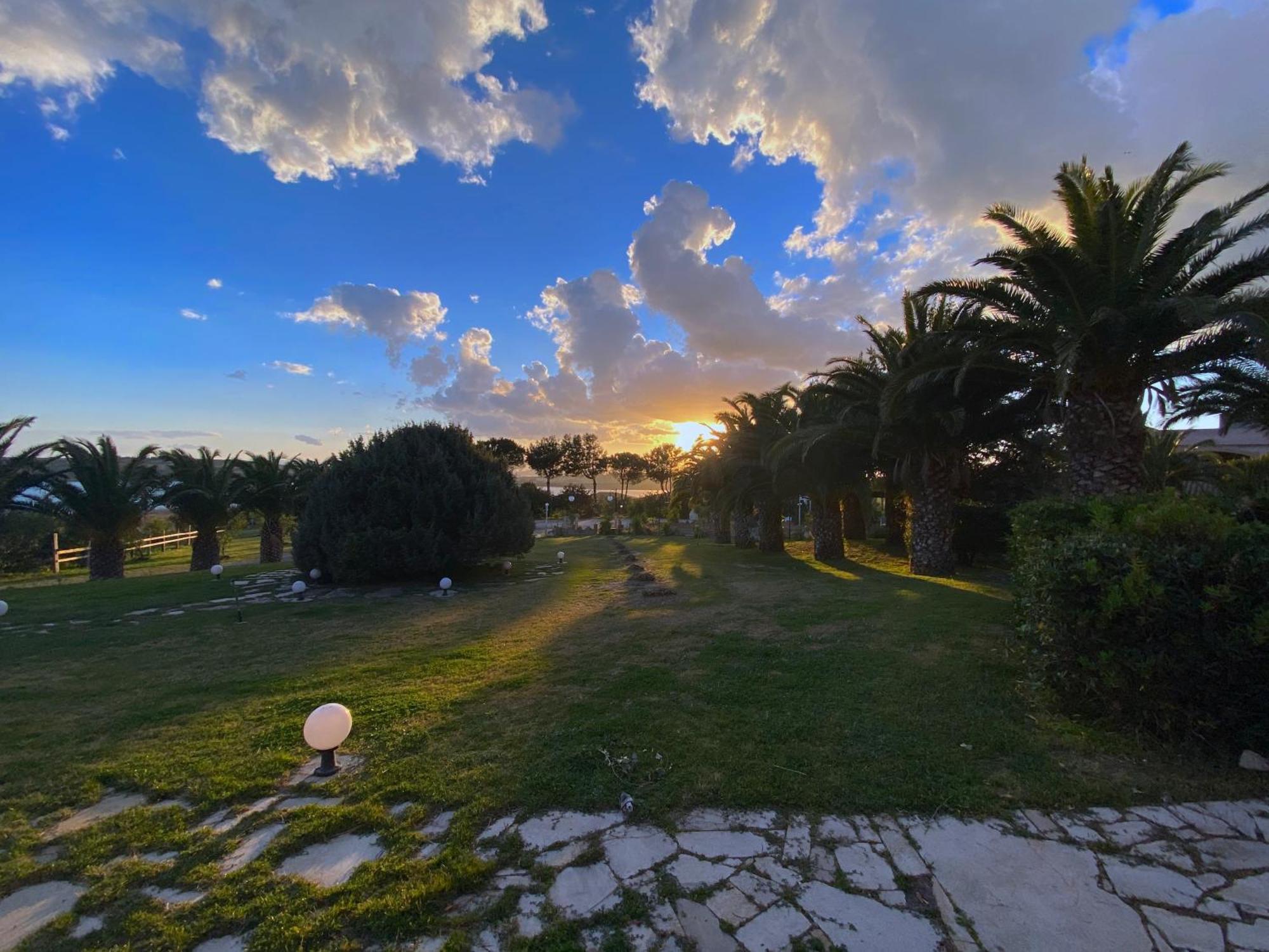 Hotel I Ginepri Quartucciu Exterior foto